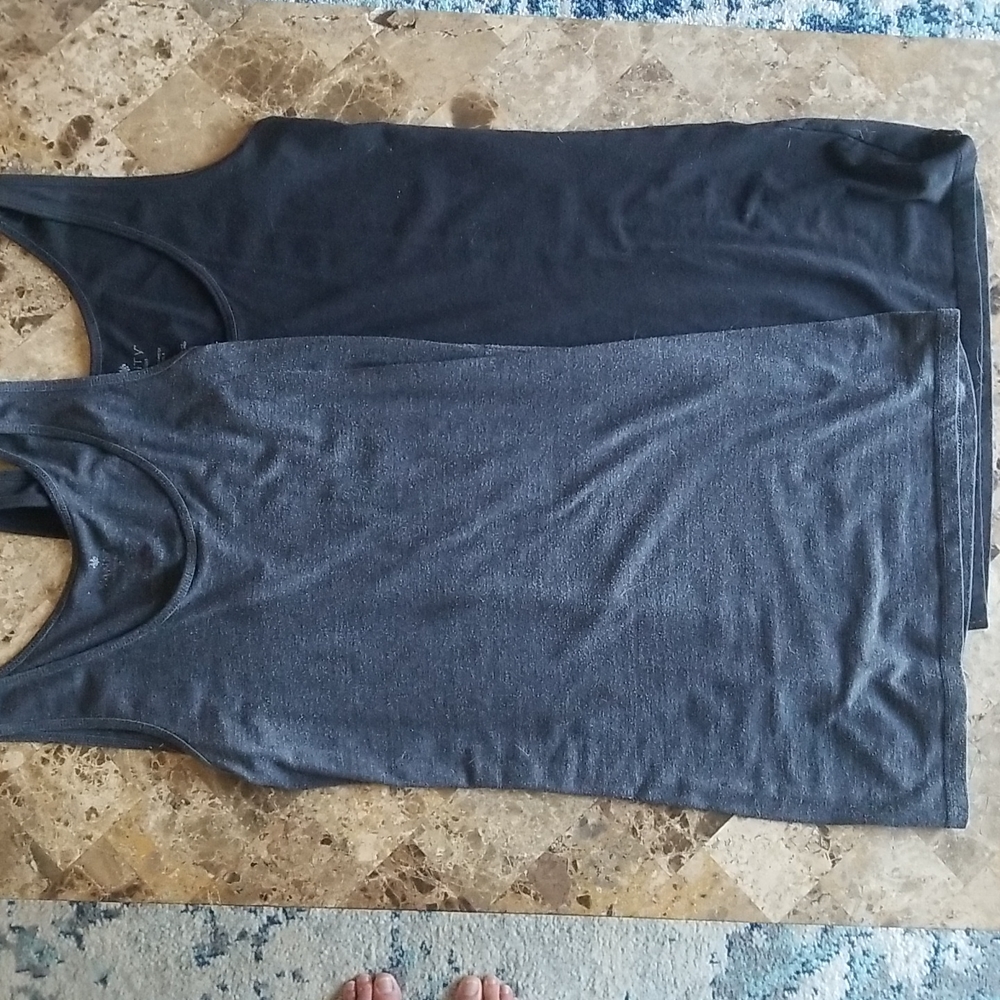 Vanity extra long tank